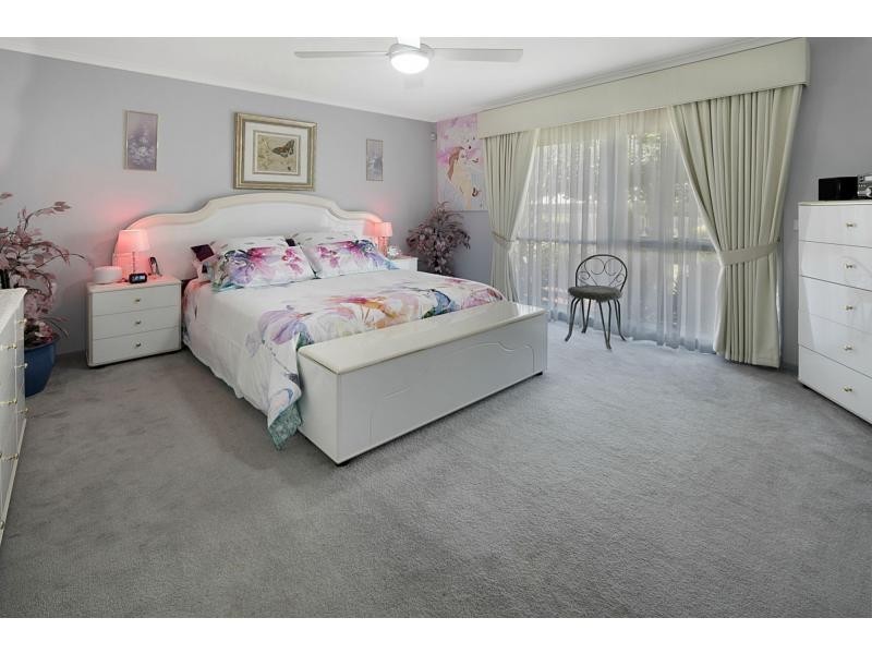 60 Chesterfield Road, Somerville VIC 3912