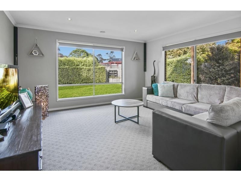 11 Dalton Drive, Tyabb VIC 3913