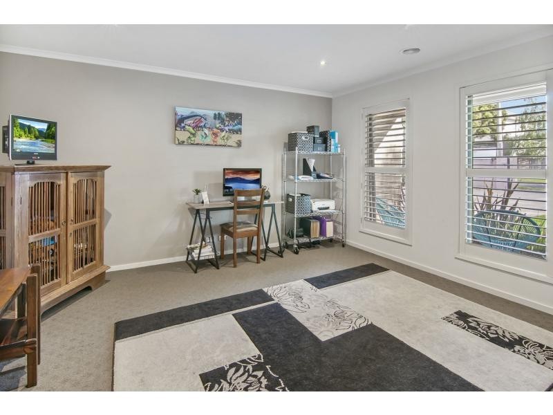 11 Dalton Drive, Tyabb VIC 3913