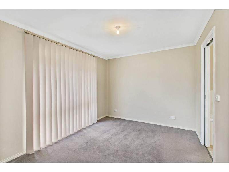 6 Torre Road, Pakenham VIC 3810