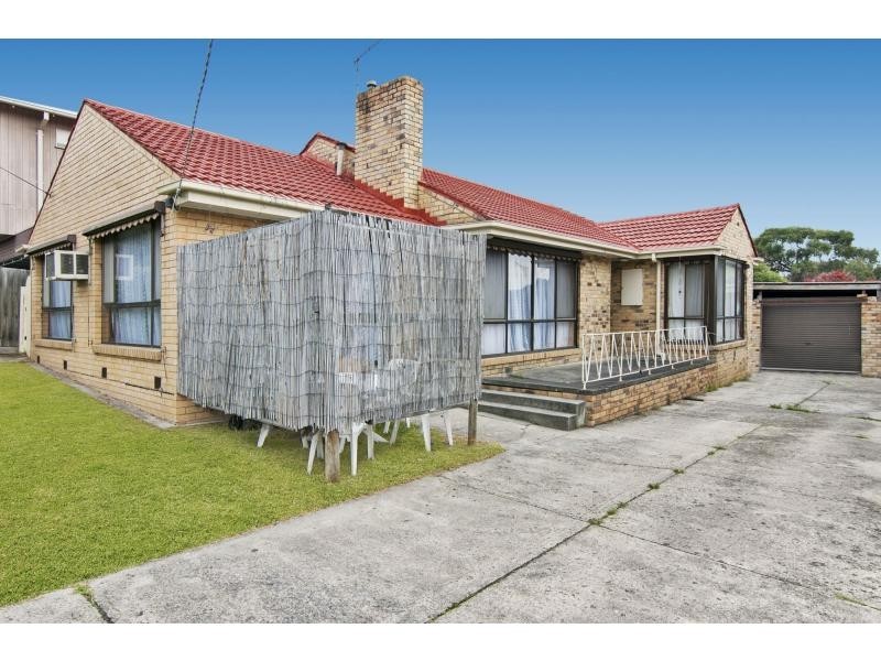 69 Hillcrest Road, Frankston VIC 3199