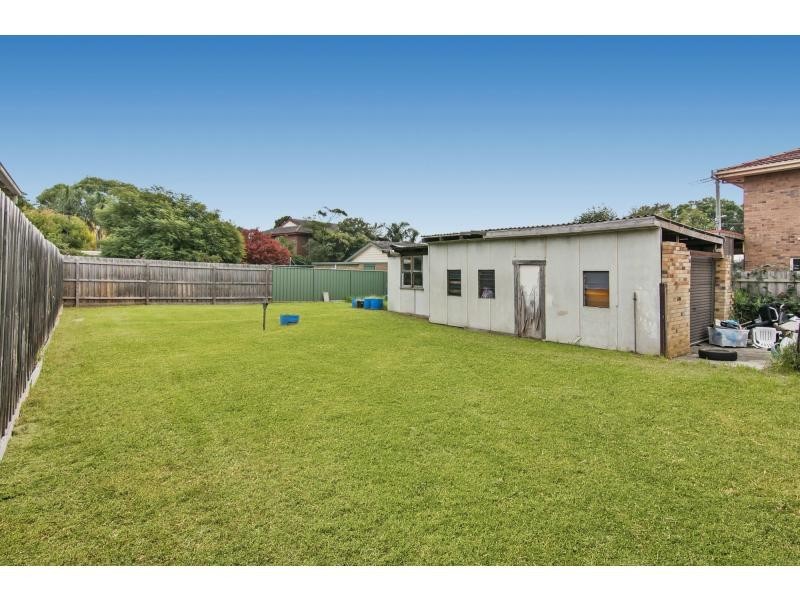 69 Hillcrest Road, Frankston VIC 3199