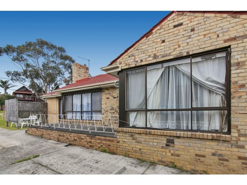 69 Hillcrest Road, Frankston VIC 3199