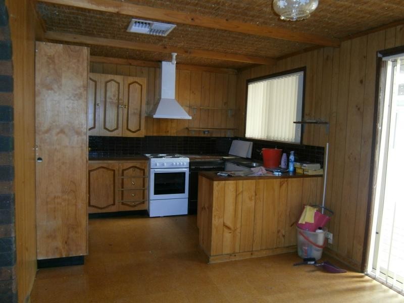 10 Abelia Avenue, Para Vista SA 5093