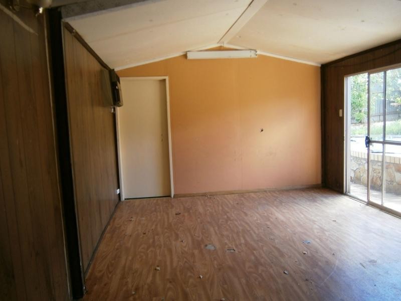 10 Abelia Avenue, Para Vista SA 5093