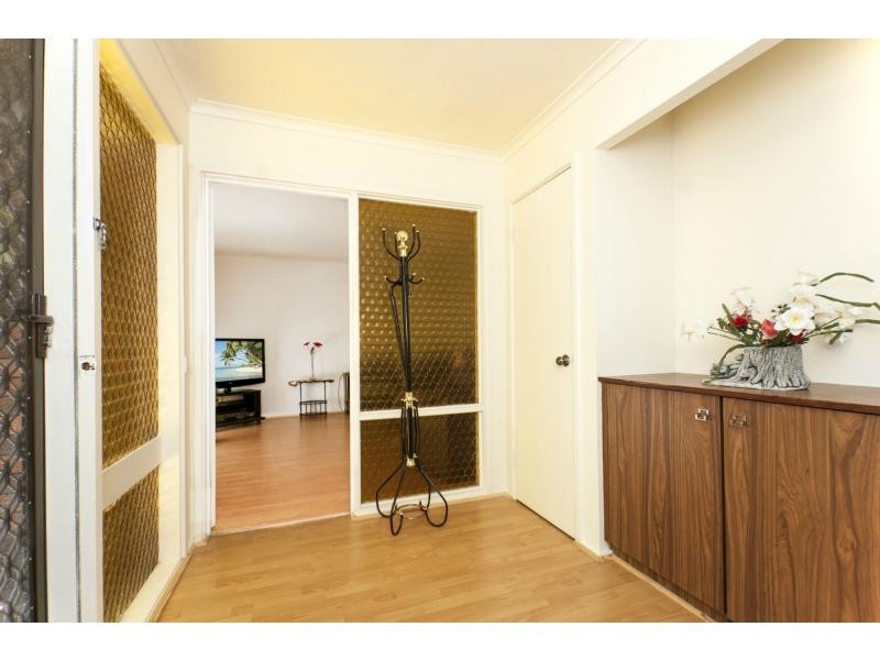 10 Saratoga Avenue, Redwood Park SA 5097