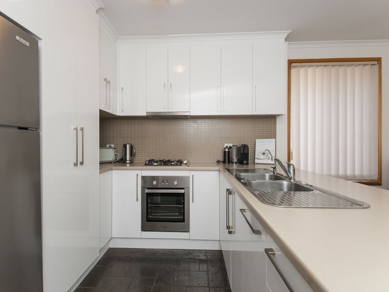 30 Brookdale Close, Gilles Plains SA 5086