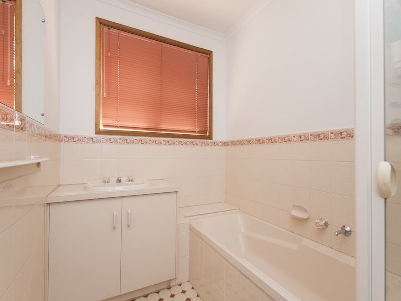 30 Brookdale Close, Gilles Plains SA 5086