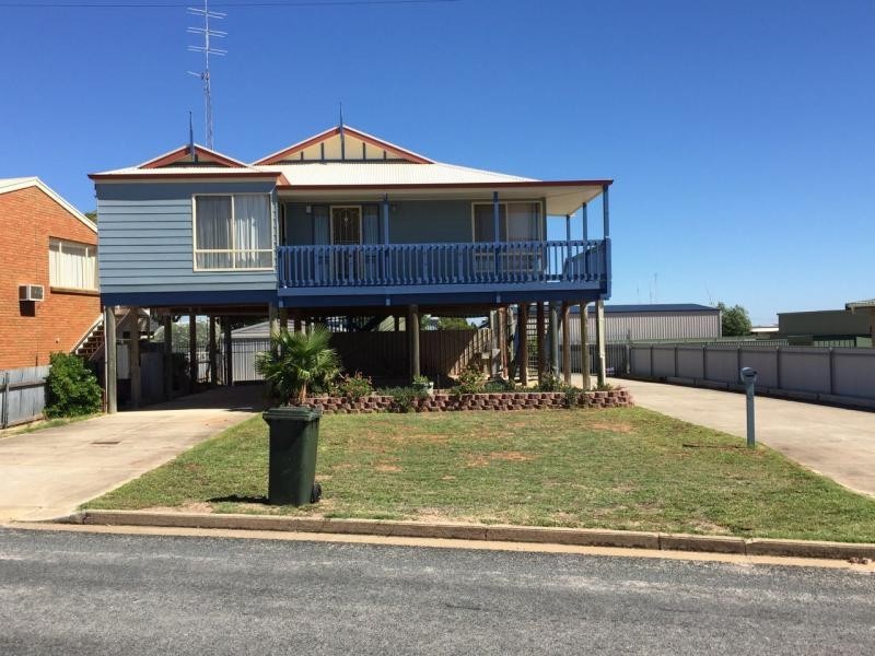 6 Riley Road, North Beach SA 5556