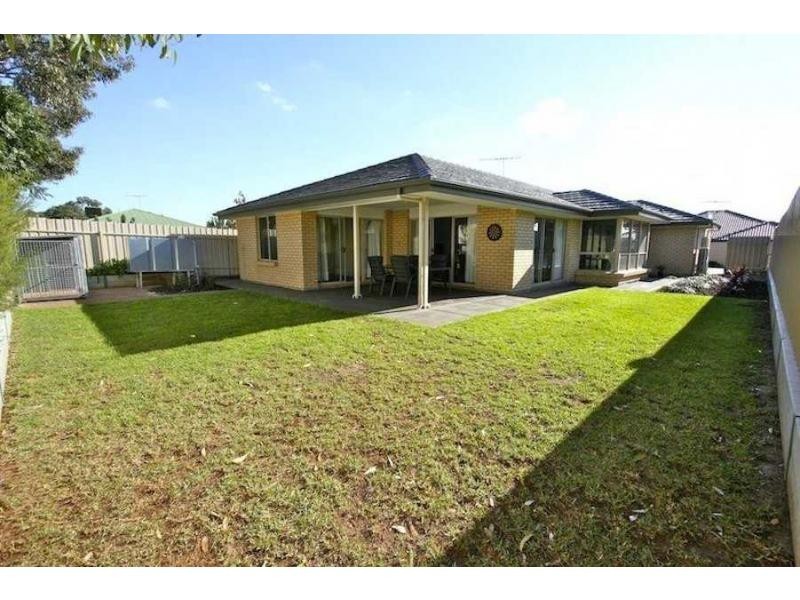6 Sambell Court, Evanston Park SA 5116