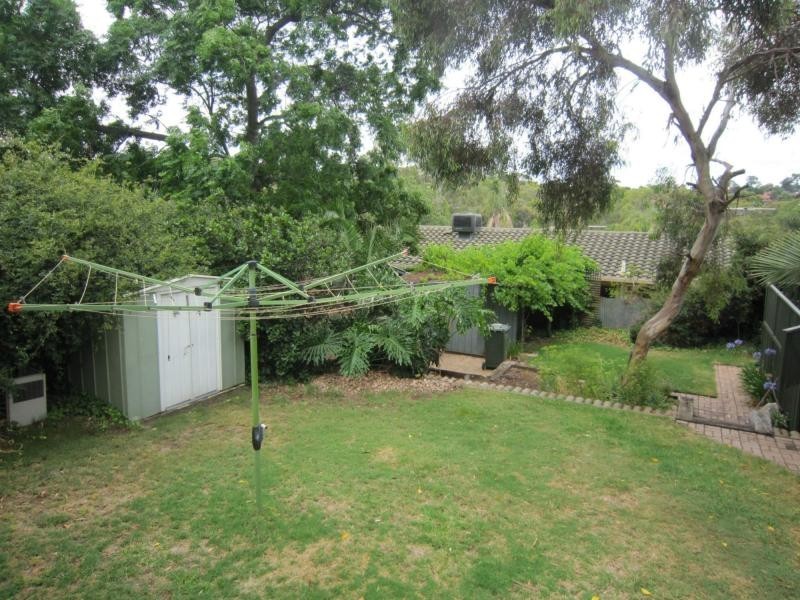 4 Plews Avenue, Valley View SA 5093