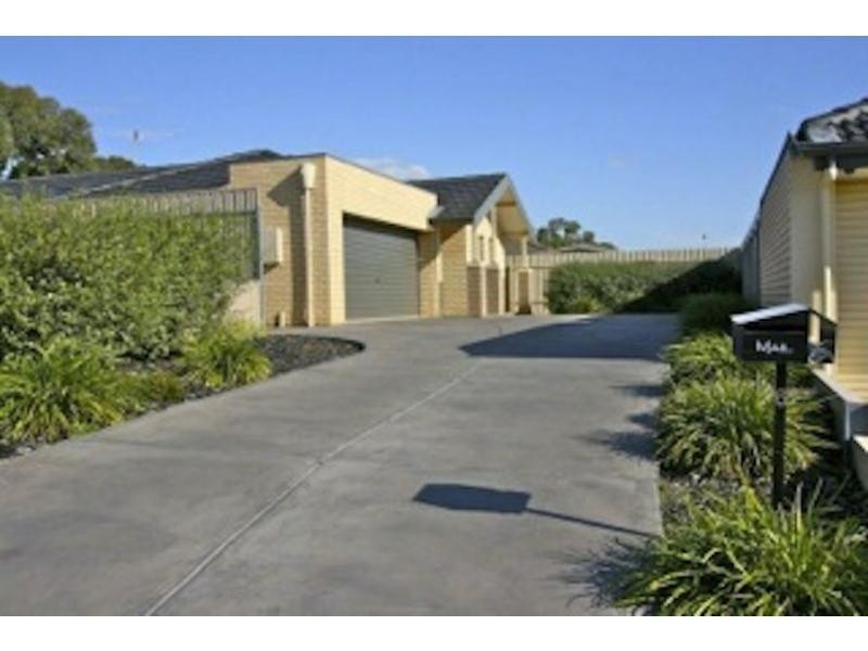 6 Sambell Court, Evanston Park SA 5116