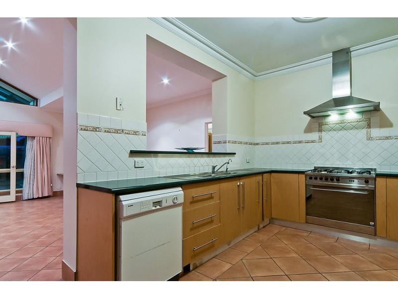 12 Hatherleigh Road, Parafield Gardens SA 5107