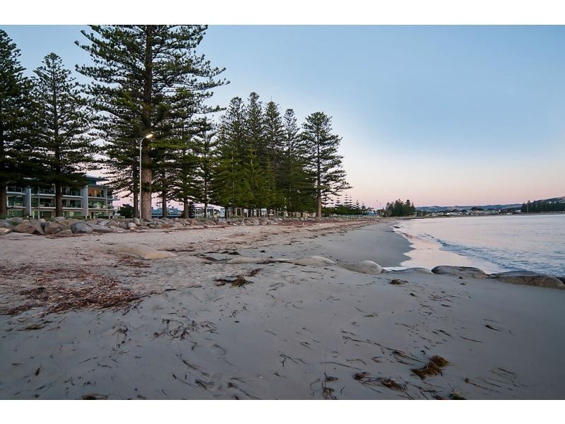 29 1-5 Flinders Parade, Breeze Apartments, Victor Harbor SA 5211