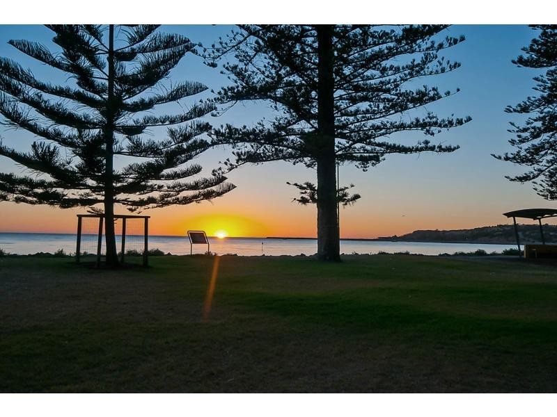 29 1-5 Flinders Parade, Breeze Apartments, Victor Harbor SA 5211