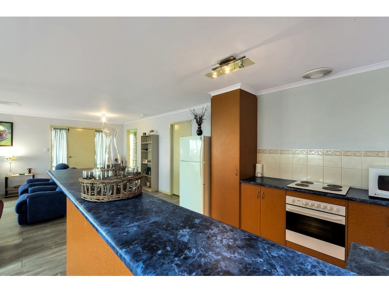 6 Riley Rd, North Beach SA 5556