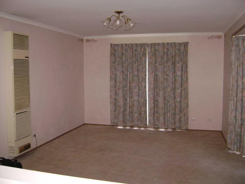 55 Waverley Park Drive, Cranbourne North VIC 3977