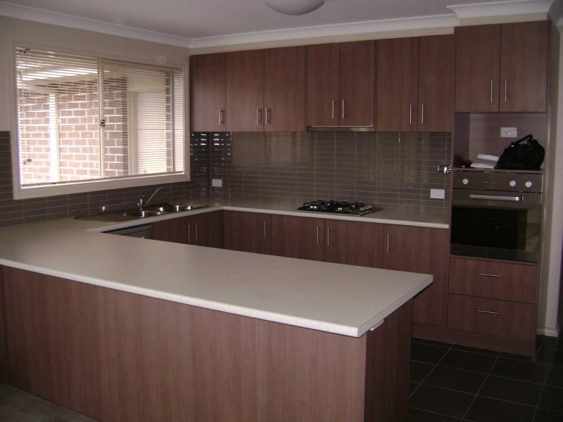 41 Charlbury Crescent, Cranbourne North VIC 3977