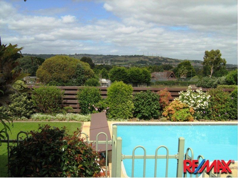 6 Glenwood Road, Narre Warren North VIC 3804