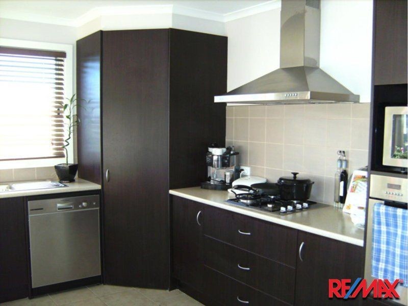 53 Clifton Park Drive, Carrum Downs VIC 3201