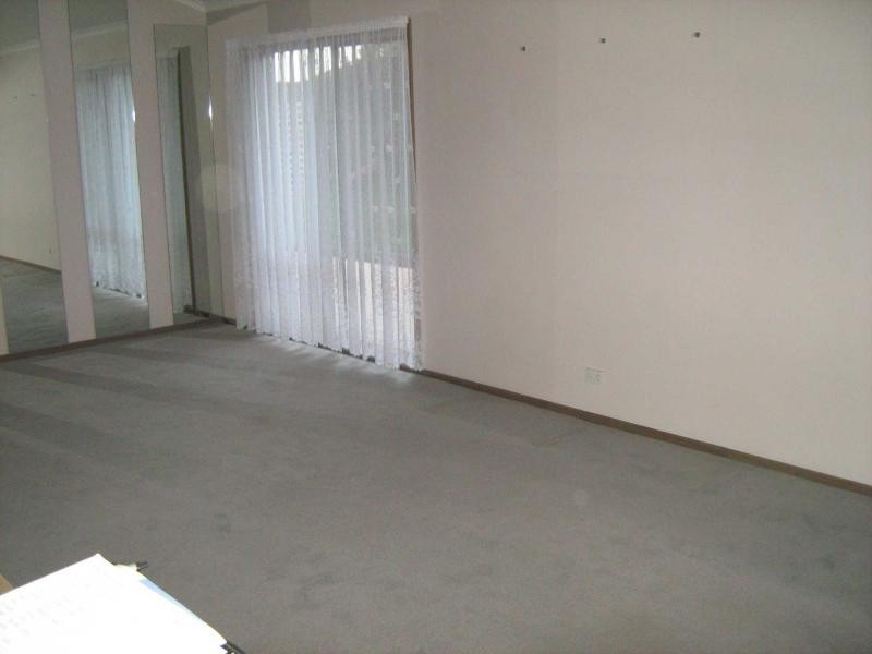 3 Enoch Rise, Hallam VIC 3803