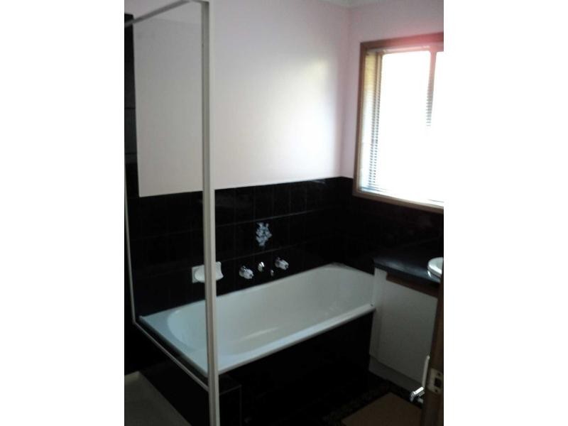 3 Enoch Rise, Hallam VIC 3803