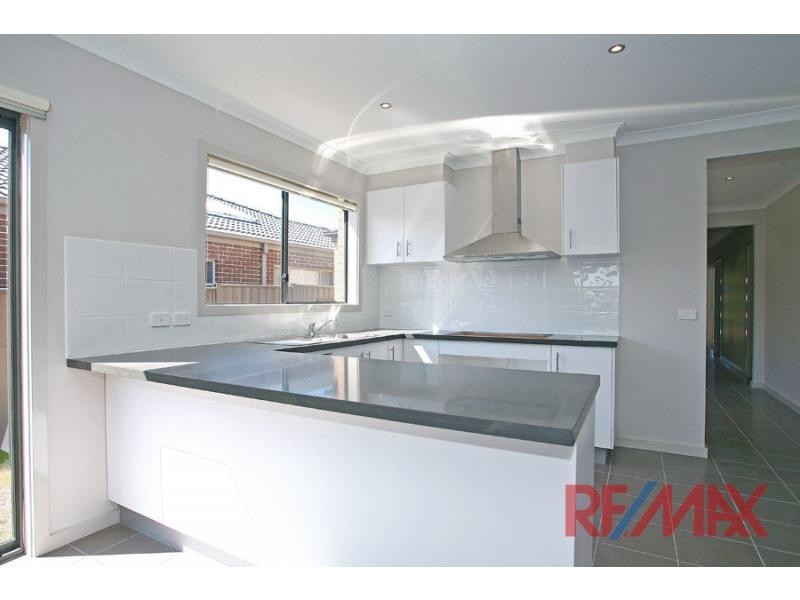 126 Alisma Boulevard, Cranbourne VIC 3977