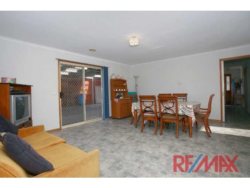 26 Fairhaven Boulevard, Cranbourne VIC 3977
