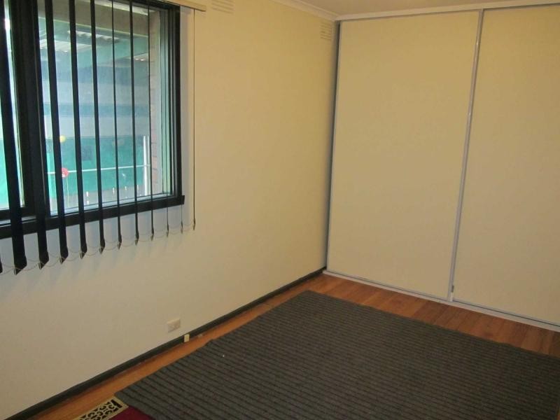 7 Moore Road, Hallam VIC 3803