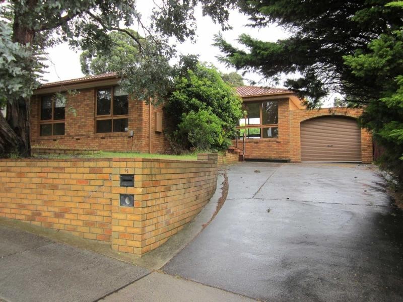 15 Patterson Court, Endeavour Hills VIC 3802