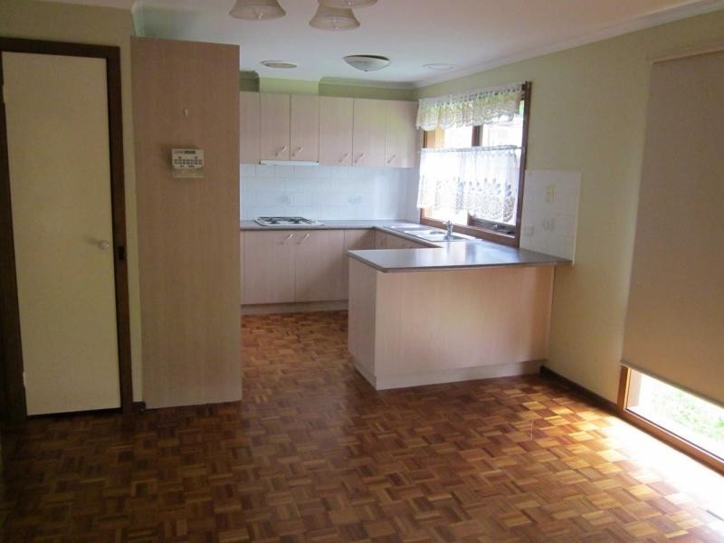 15 Patterson Court, Endeavour Hills VIC 3802