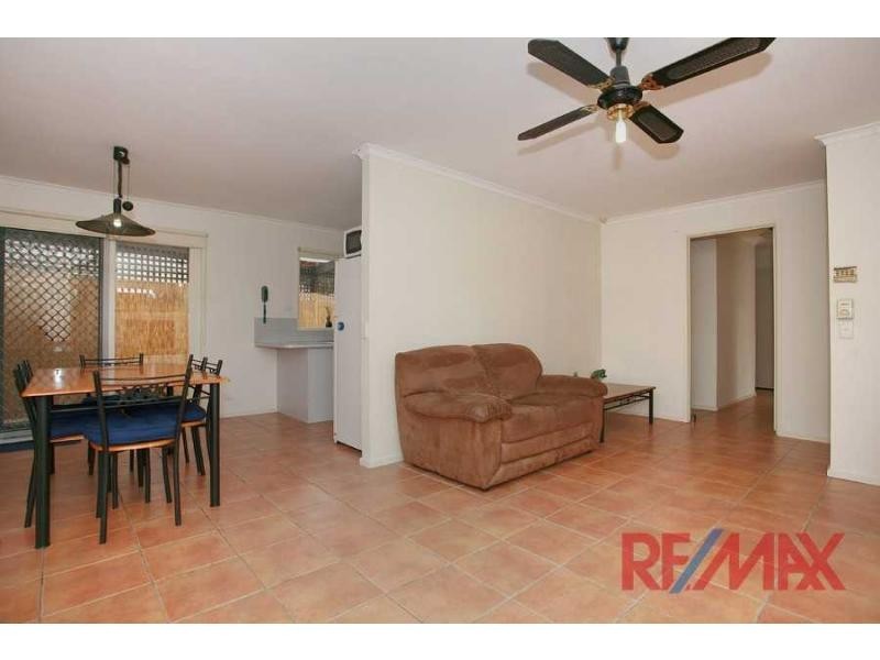 40 Gipps Crescent, Cranbourne VIC 3977