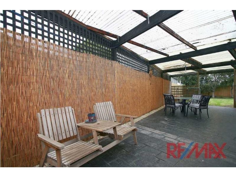 40 Gipps Crescent, Cranbourne VIC 3977