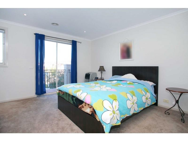 50 Kirren Close, Cranbourne VIC 3977