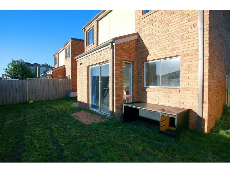 50 Kirren Close, Cranbourne VIC 3977