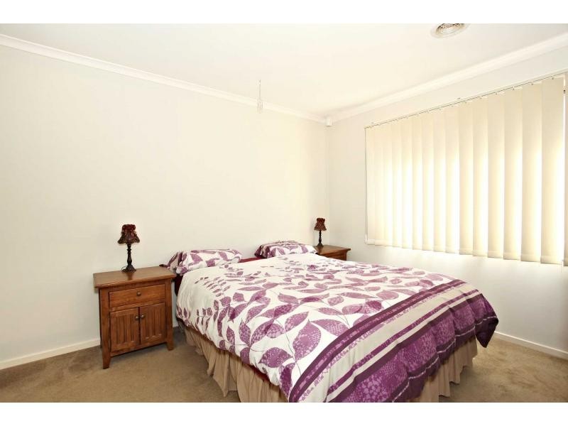 67 Golden Grove Drive, Narre Warren South VIC 3805