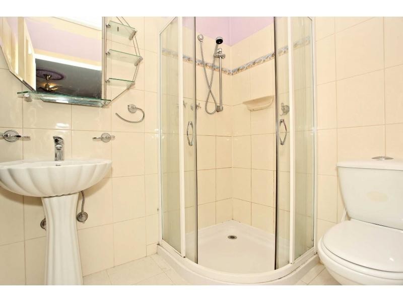 4 Glenwood Court, Cranbourne VIC 3977