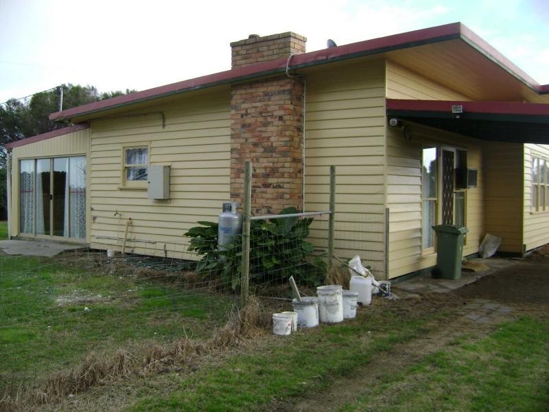 2150 South Gippsland Highway, Devon Meadows VIC 3977