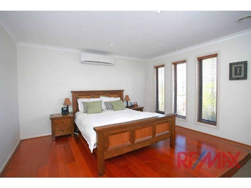 14 Alpine Heath Way, Lyndhurst VIC 3975