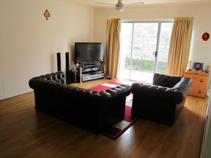 Unit 3/2 Rich Street, Noble Park VIC 3174