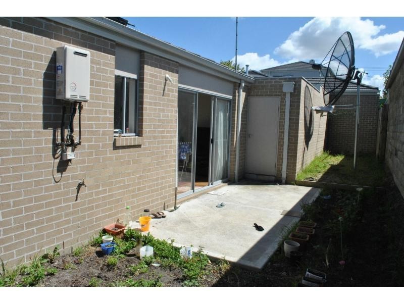 Unit 3/2 Rich Street, Noble Park VIC 3174