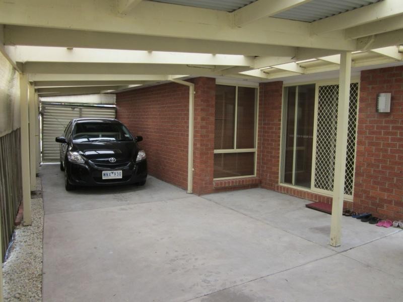 93 Oberon Drive, Carrum Downs VIC 3201