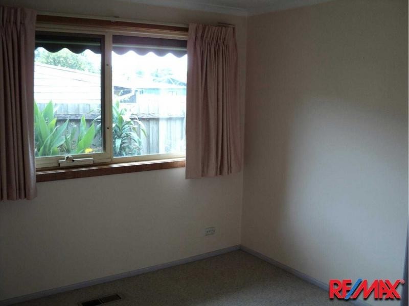 17 Garnet Court, Hampton Park VIC 3976