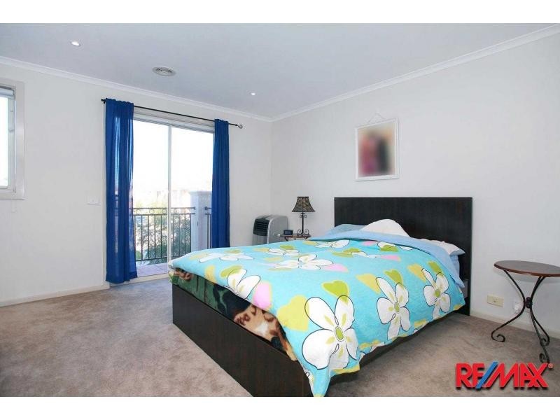 50 Kirren Close, Cranbourne VIC 3977