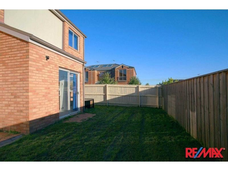 50 Kirren Close, Cranbourne VIC 3977
