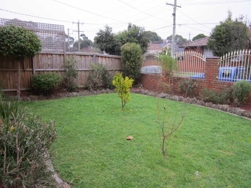 4 Corr Street, Hughesdale VIC 3166