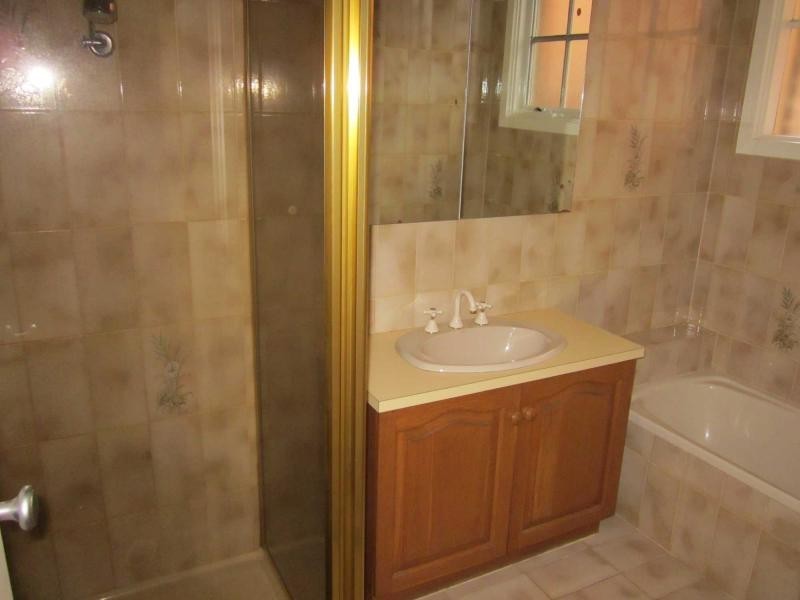 4 Corr Street, Hughesdale VIC 3166