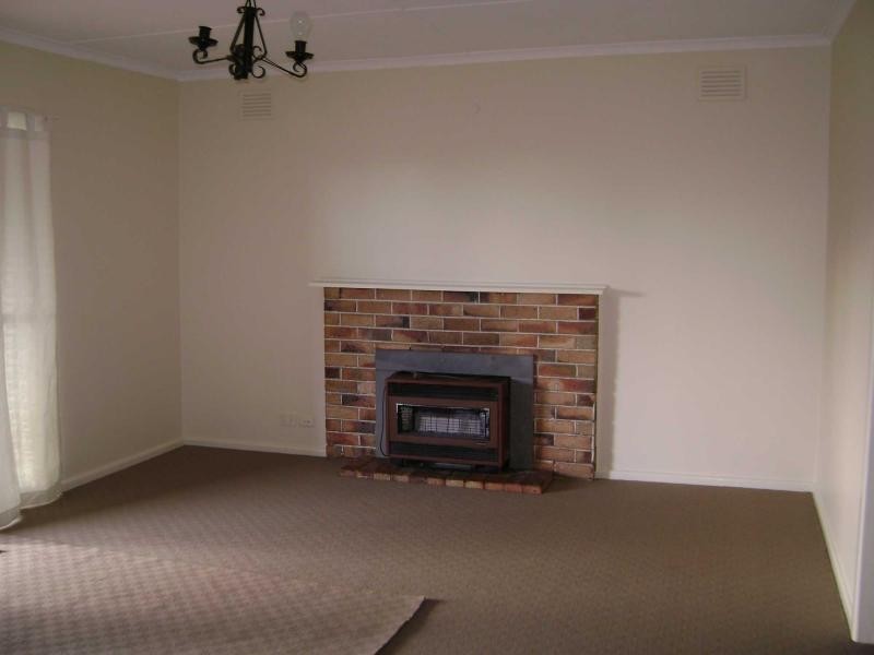 2150 South Gippsland Highway, Devon Meadows VIC 3977