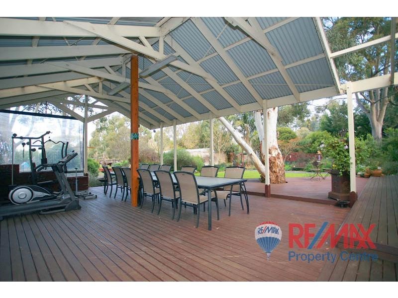 38 Mayfield Road, Cranbourne East VIC 3977