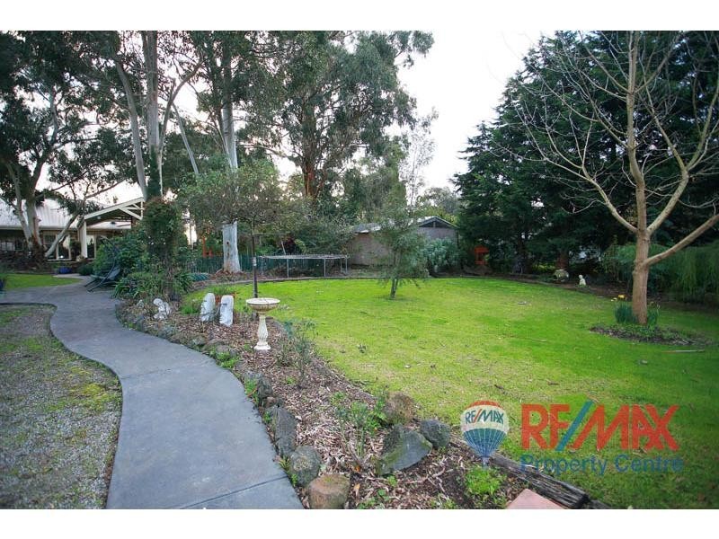 38 Mayfield Road, Cranbourne East VIC 3977